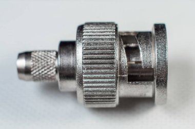 Film yapımında video ve ses sinyali iletmek için bnc konnektörü beyaz arkaplan, makro fotoğrafçılık