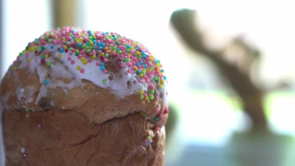 Piękne ciasto wielkanocne spinning zbliżenie — Wideo stockowe