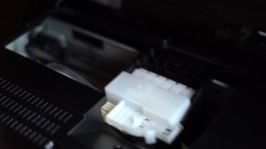 Açık konutlu yazdırma sürecinde yazıcı