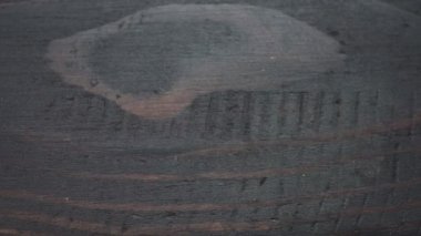 Siyah arkaplanda cımbızlar yakın plan