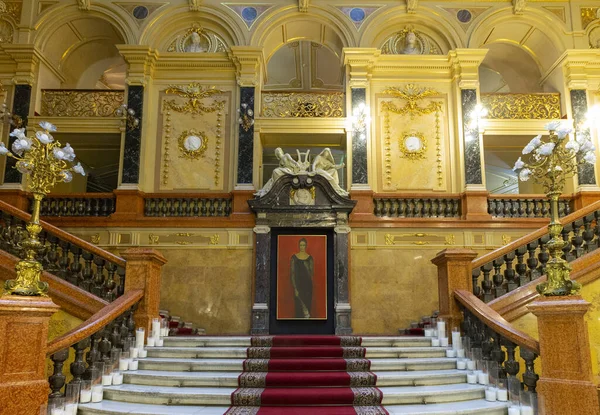 LVIV, UKRAINE - 22 Kasım 2019: Opera tiyatrosu içi