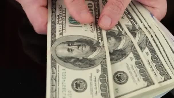 Mão Contando Dólares Americanos 100 Notas — Vídeo de Stock