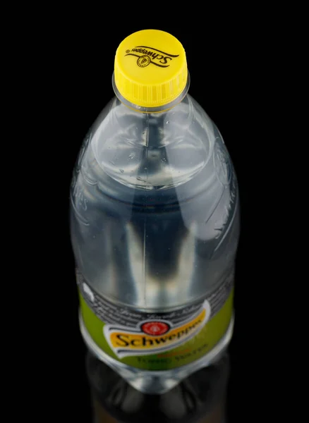 Lviv Ucrânia Maio 2021 Refrigerante Tónico Schweppes — Fotografia de Stock