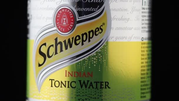 Lviv Ucraina Maggio 2021 Schweppes Tonic Soft Drink — Video Stock