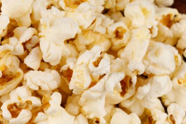 Patlamış mısır, lezzetli atıştırmalıklar.