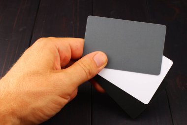 Beyaz fotoğraf stüdyosu için kart hazır.