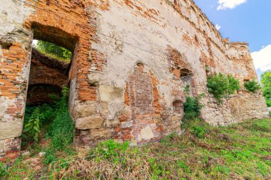 Stare Selo 'daki antik şato harabeleri
