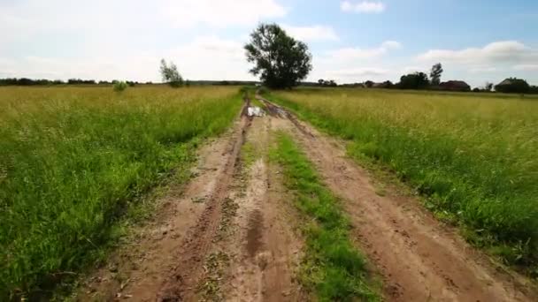 Ktoś Jedzie Trasę Jak Strzelec — Wideo stockowe