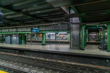 Buenos Aires, Arjantin - 20 Ocak 2019, Metro istasyonu Plaza Miserere 'in içi