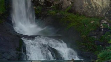 El Chalten, Arjantin yakınlarındaki Şelale 'nin (Chorrillo del Salto) detayları