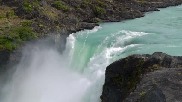 Cachoeira Parque Nacional Torres Del Paine — Vídeo de Stock