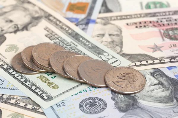 Oss mynt på oss sedlar på nära håll — Stockfoto