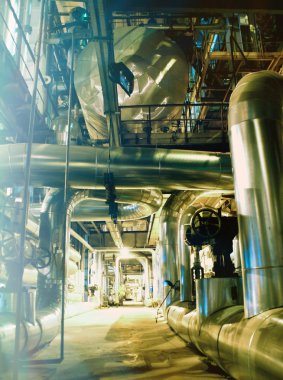 Sanayi bölgesi, çelik boru hatları ve ekipmanlar