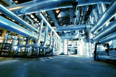 Sanayi Bölgesi, çelik boru hatları, subaplar ve kabloları