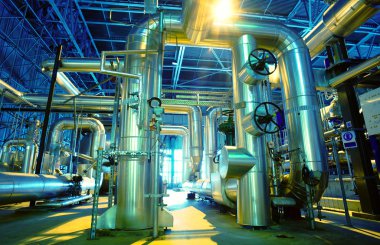 Sanayi Bölgesi, çelik boru hatları, subaplar ve kabloları