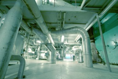 Sanayi Bölgesi, çelik boru hatları, subaplar ve kabloları