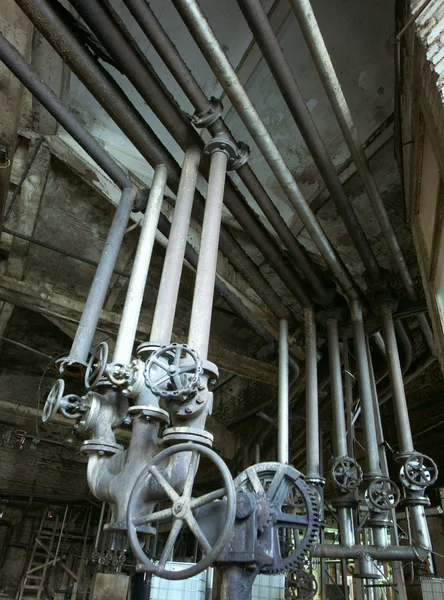 Old creepy, dark, decaying, destructive, dirty factory — Stock Photo, Image