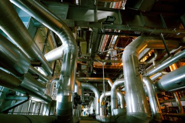 donanımları, kablolar ve borular modern Endüstr içinde bulunan