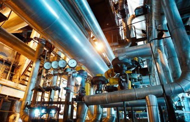 ekipman, kablolar ve borular