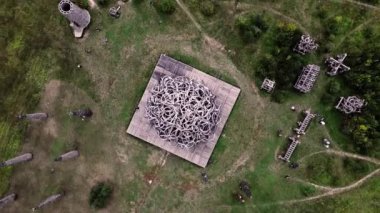 Nikola Lenivets sanat Park'ta Universal Mind