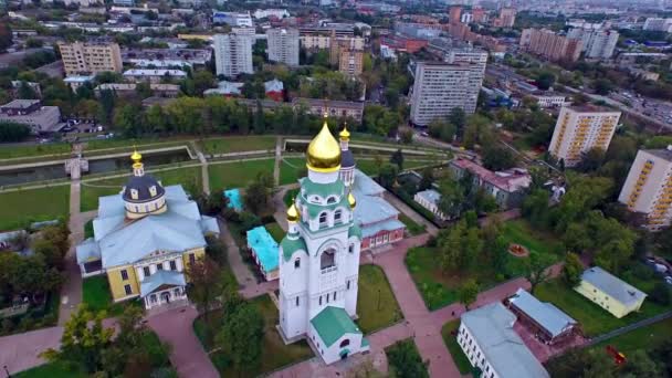 Moskauer Rogozhskaya Sloboda Kirche bei sonnigem Tag — Stockvideo