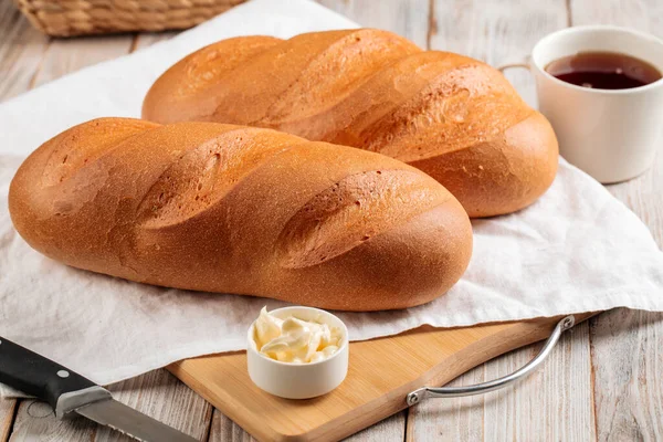 白面包面包加黄油和咖啡 — 图库照片