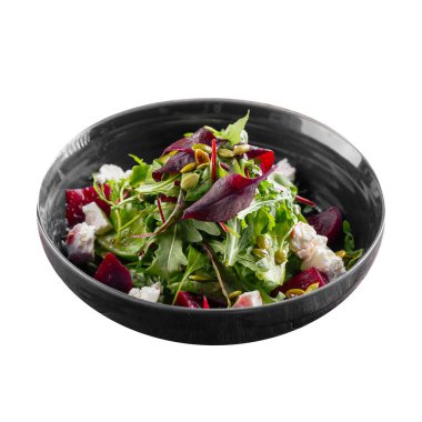 Bir kase pancar salatası ve peynir.