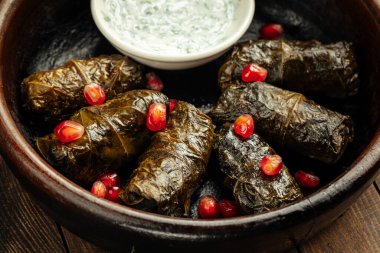 Gürcistan dolma üzüm yaprakları