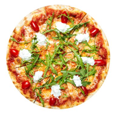 İzole edilmiş roka bitkisi peynirli pizza.