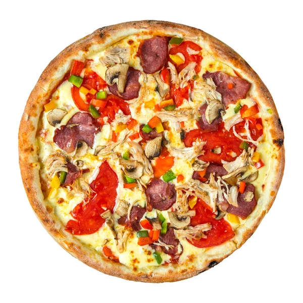 Pizza fresca isolada com coberturas diferentes — Fotografia de Stock