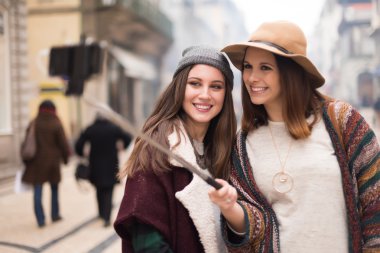 kadın selfies alarak