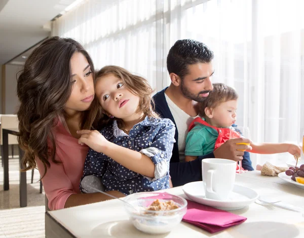Family having breakfast — Stock Photo, Image