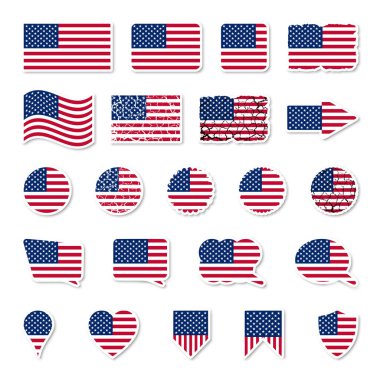 Beyaz üzerine izole edilmiş büyük bir Amerikan bayrak etiketi koleksiyonu. Vektör kümesi, kalp konuşma baloncukları harita iğne kalkanı ve yuvarlak düğmeler gibi çeşitli şekilleri içerir. Hem temiz tasarım hem de eski grunge dokuları 4 Temmuz için mükemmel.