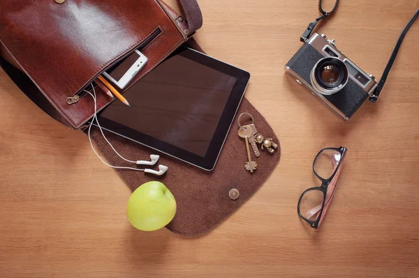 Overhead of essentials for modern young person — Stock Photo, Image