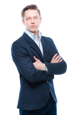 İş adamı kameraya bakıyor..