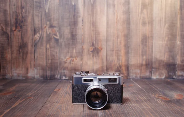 Macchina fotografica in stile retrò — Foto Stock