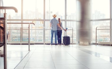 Çift ayakta pencere Havaalanı yakınındaki