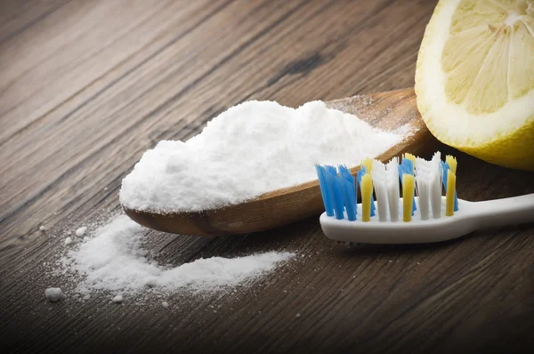 White teeth lemon and baking soda — Stock Photo, Image