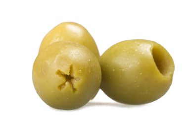 Çekirdeksiz yeşil zeytin