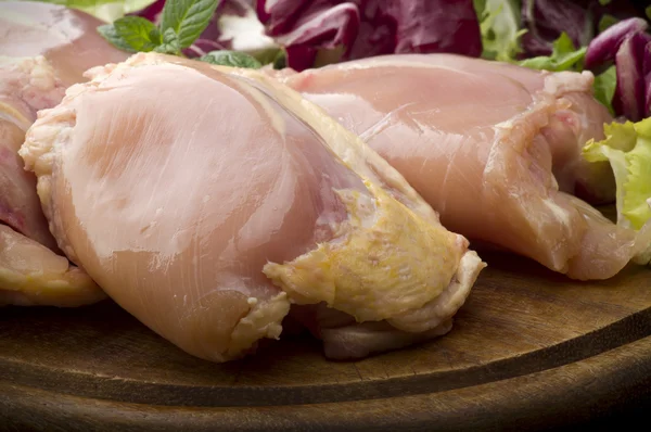 Färsk skinless kyckling — Stockfoto