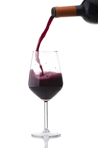 Rotwein ausgeschenkt — Stockfoto