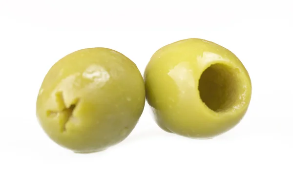 Оливки на білому — стокове фото