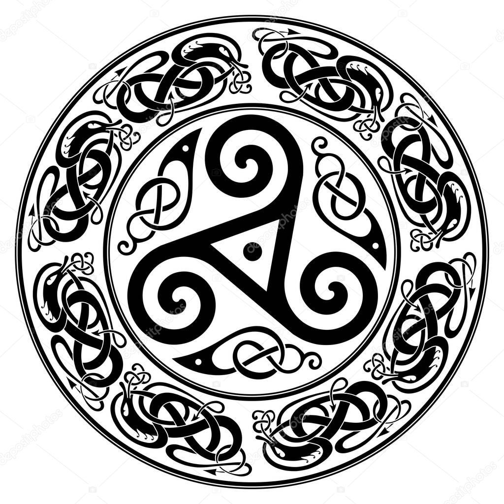 Round Celtic Design, triskele and celtic pattern