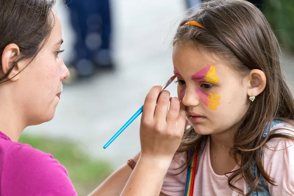 Workshop con pittura facciale per bambini 6 — Foto Stock