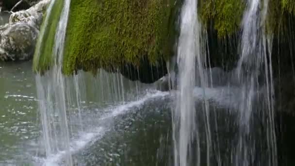 Vodopád biger, Rumunsko 3 — Stock video