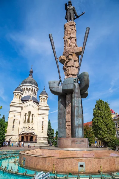 Cluj Napoca Transylvania Romanien September 2020 Statyn Avram Iancu Torget — Stockfoto