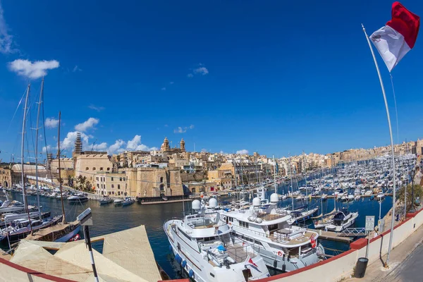 Valletta Malta March 2021 Яхти Човни Пришвартовані Гавані Бухти Докярд — стокове фото