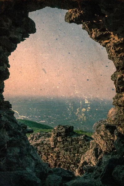 Oude foto met ruïnes Fort Siria — Stockfoto