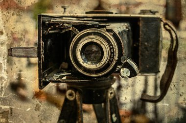 Eski fotoğraf makinesi 7 ile eski fotoğraf