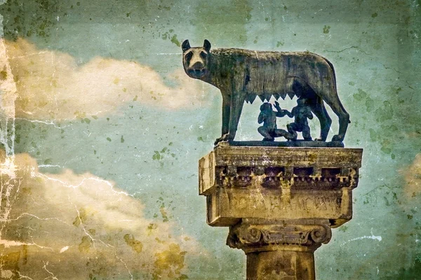 Statue with wolf, Remus and Romulus.Symbols of Timisoara, Romani — Stock Photo, Image
